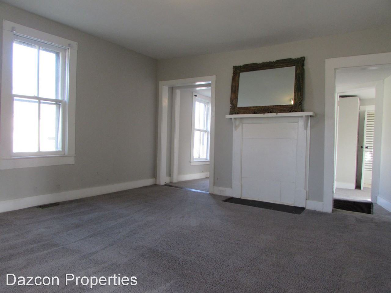 354 N Oakland Ave - Photo 2 of 9