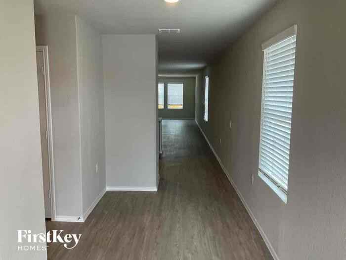 6215 Marco Plns - Photo 3 of 11