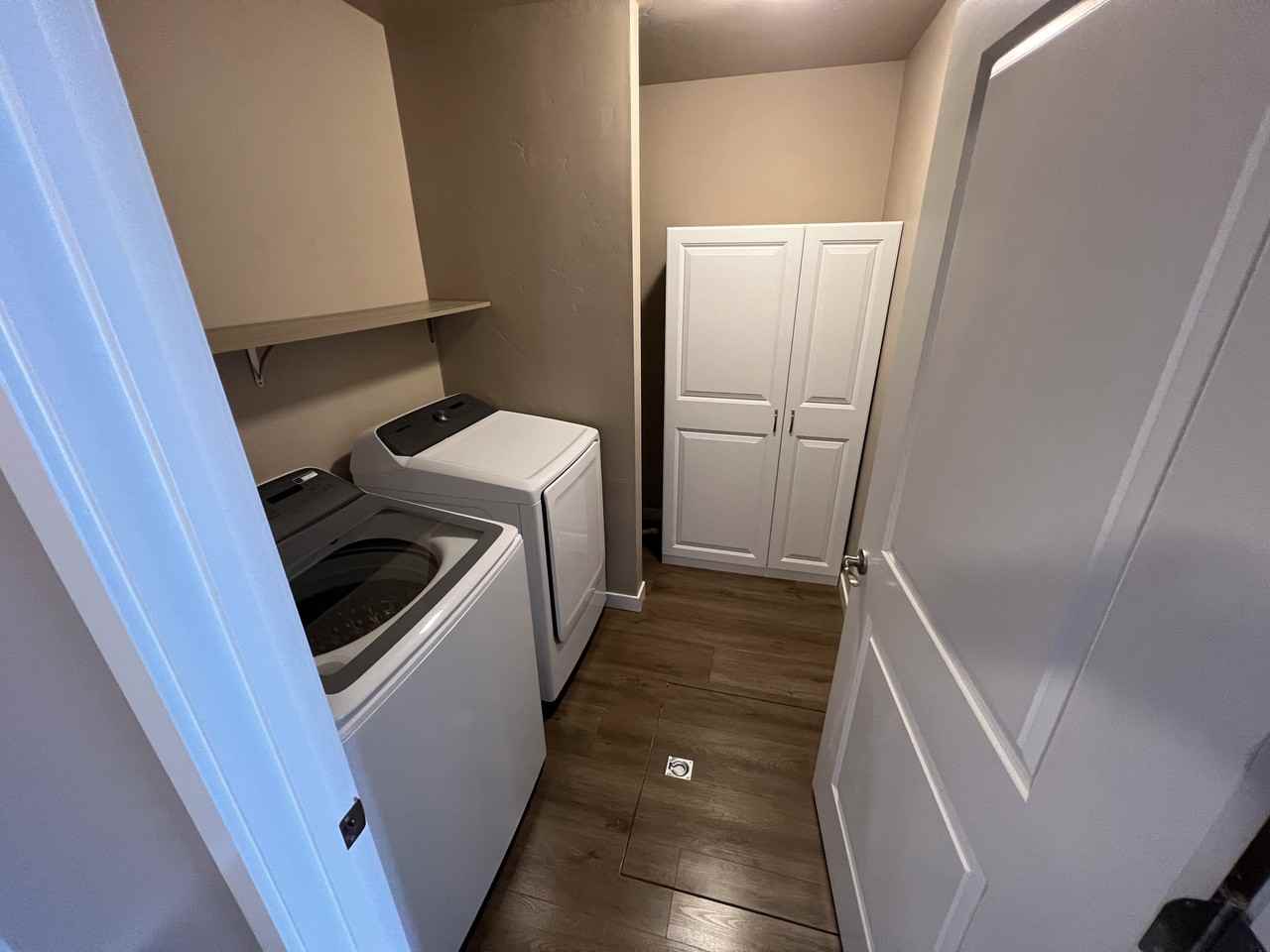 821 Foxglove Dr - Photo 6 of 10