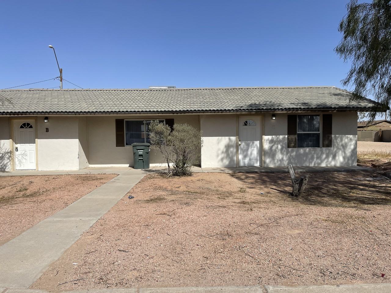 1504 N French St #B - Photo 2 of 24