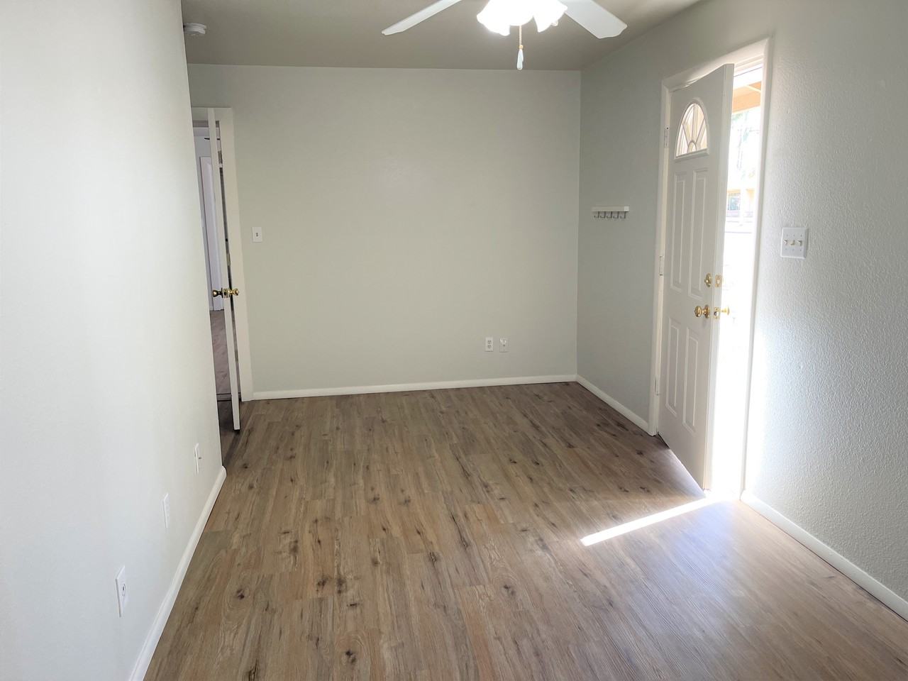 1504 N French St #B - Photo 4 of 24