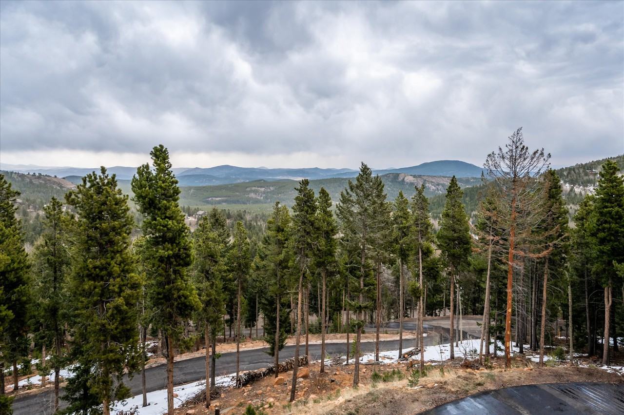 10508 Christopher Dr #1 - Photo 3 of 33