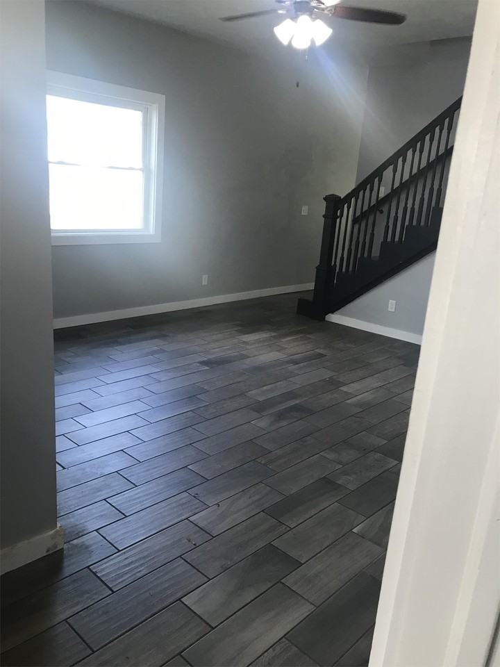 1122 S 9th St #1 - Photo 4 of 27