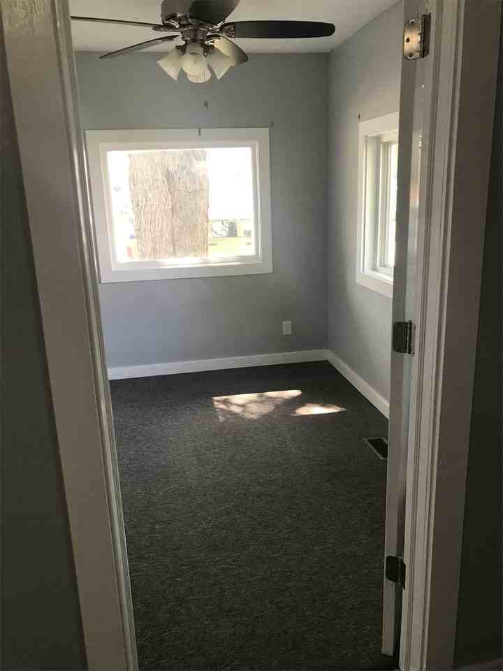 1122 S 9th St #1 - Photo 7 of 27