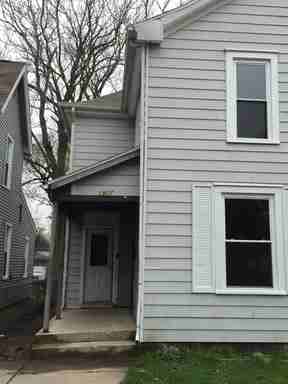 1807 Morton St - Photo 2 of 3