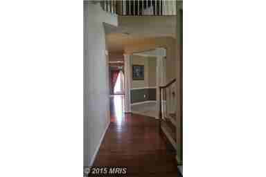 18077 Camdenhurst Dr - Photo 2 of 7