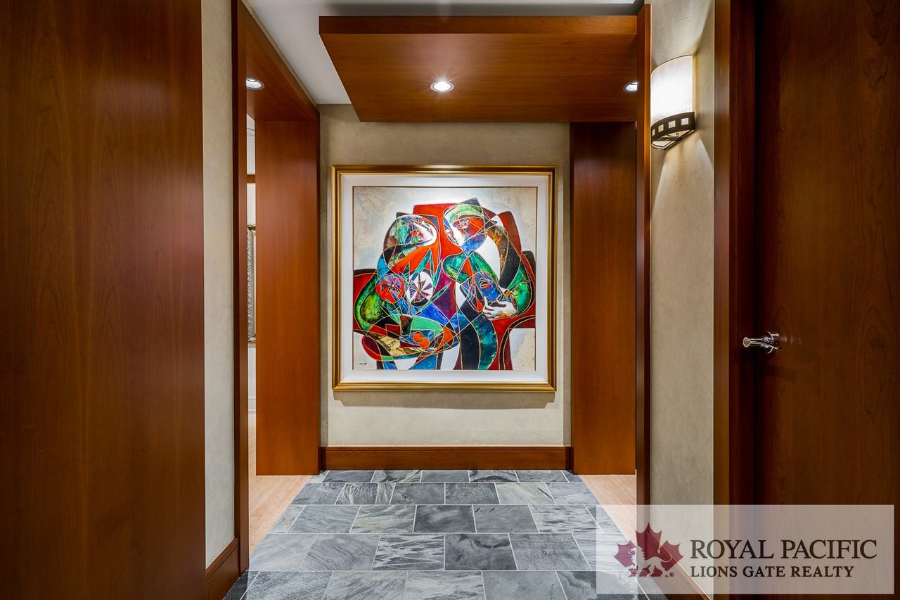 1680 Bayshore Drive #PH2 - Photo 3 of 25