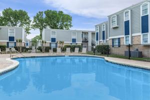 featured image of 8600 Theta St