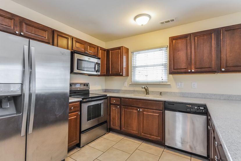 513 Vivaldi Dr - Photo 3 of 23