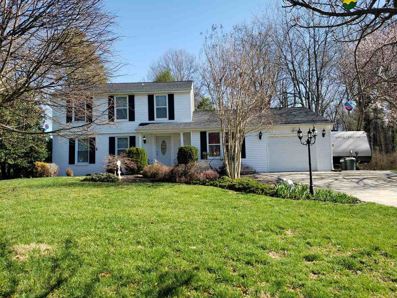 2000 Hopefield Road - Photo 3 of 37