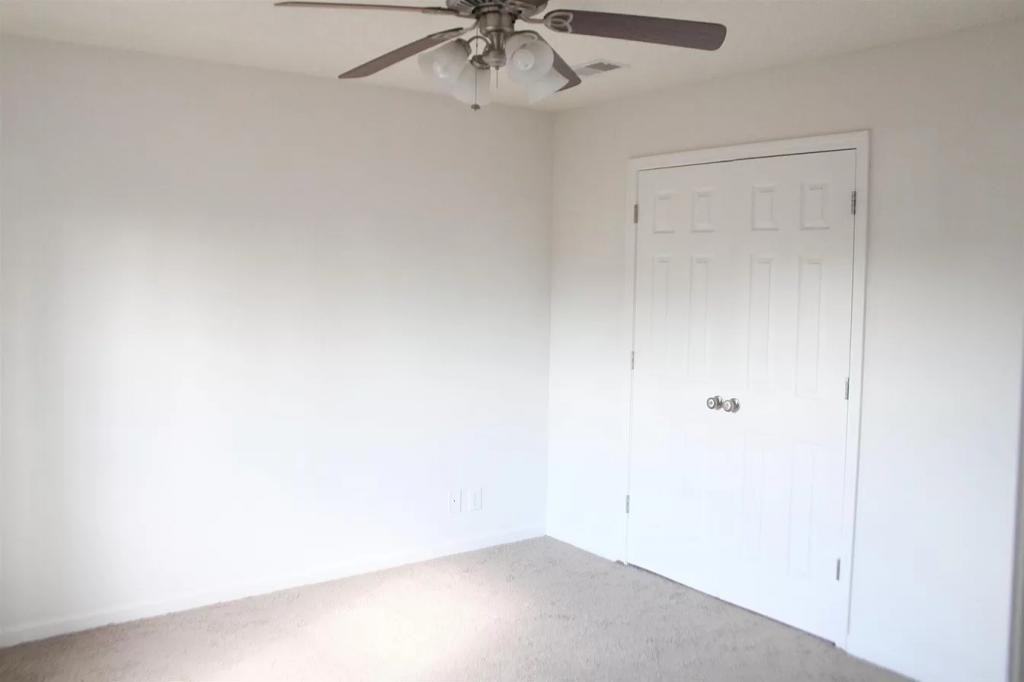 3251 Tower Dr Apt B7 - Photo 3 of 9