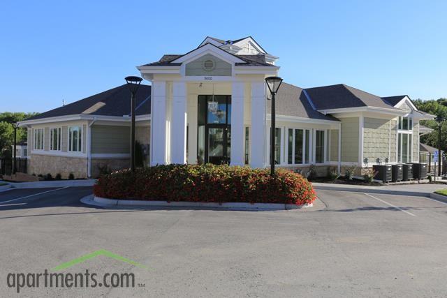 The Residence at Burlington Creek - Photo 3 of 22