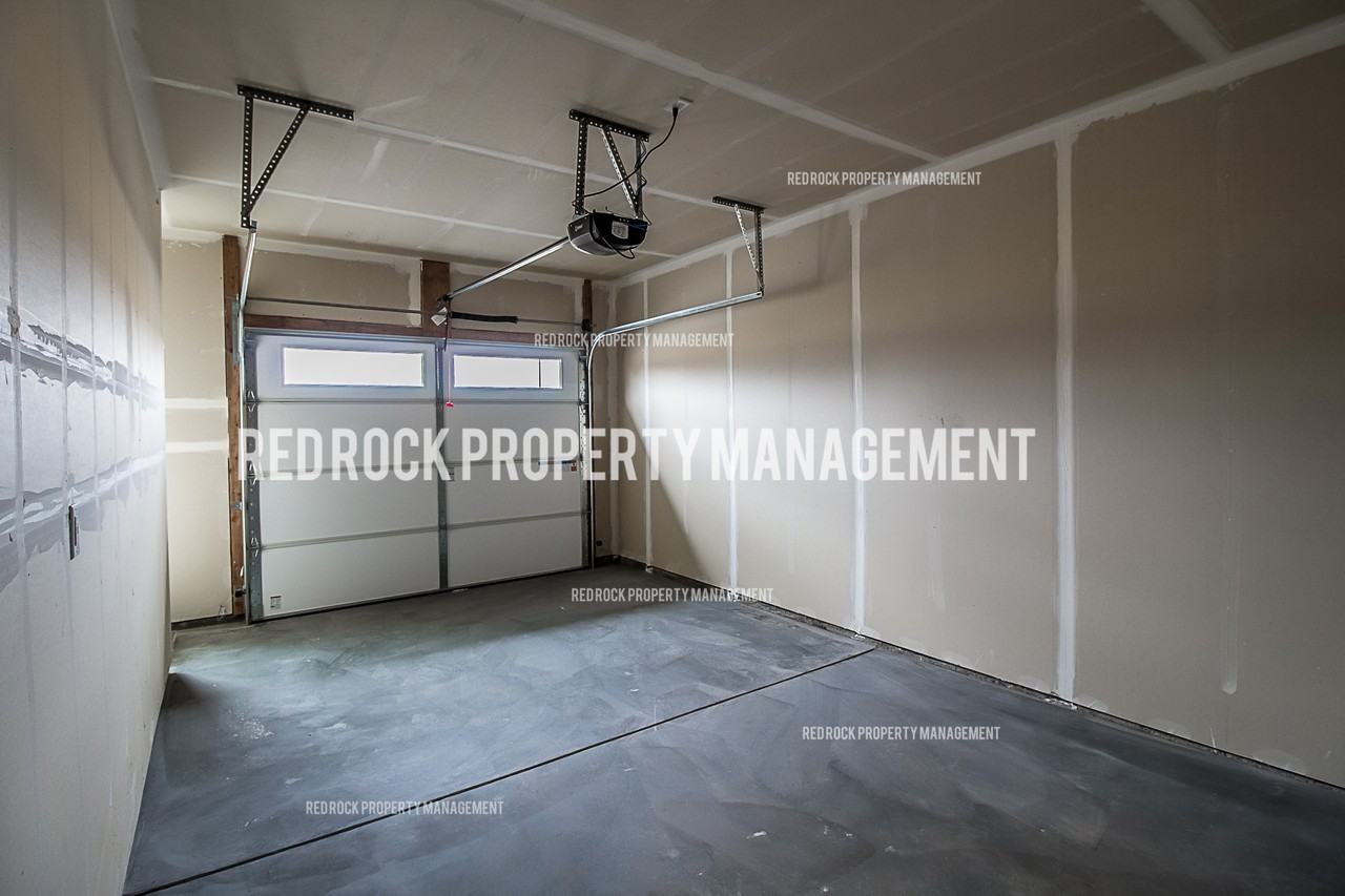 213 S Woodlawn Ln #1 - Photo 7 of 16