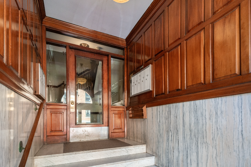 7 Newport Rd #B - Photo 4 of 24