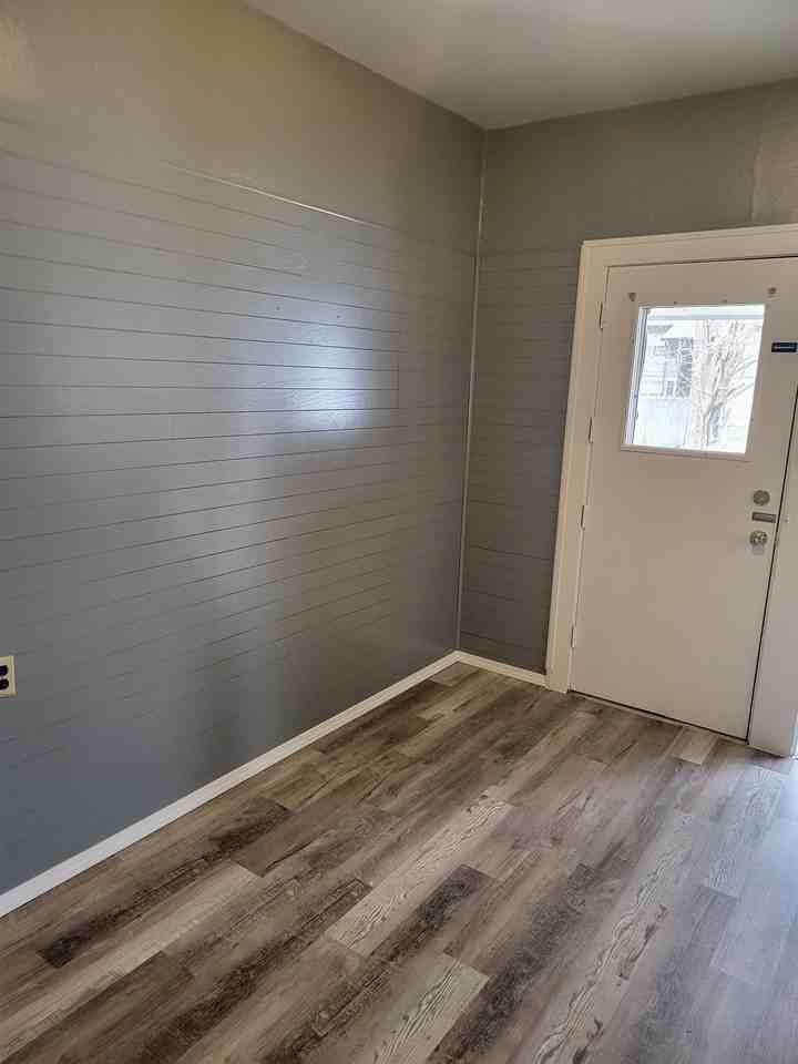 1819 Latham St #1 - Photo 3 of 28