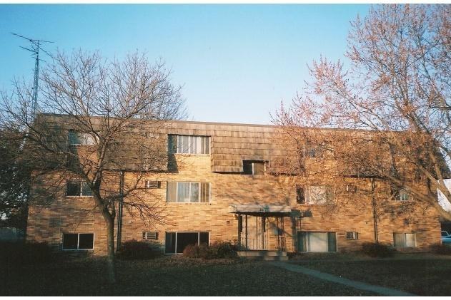 Stonehedge Apartments - Photo 3 of 5