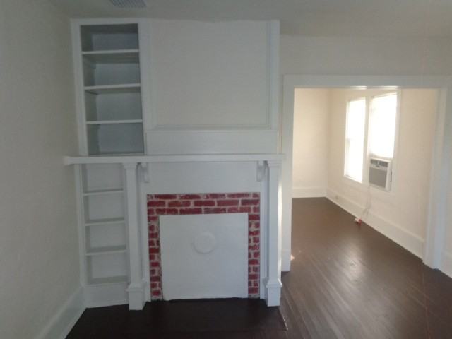 300 Sentelle Rd - Photo 3 of 13