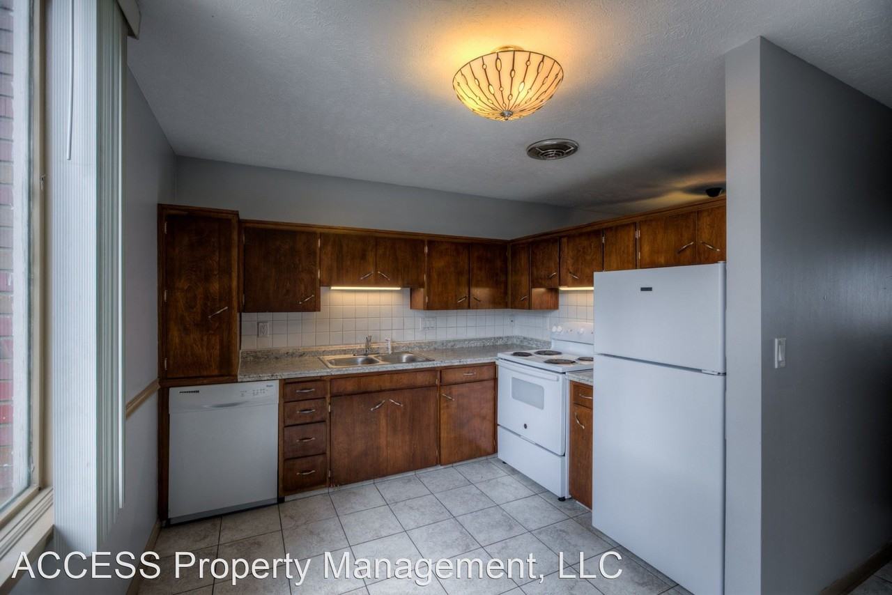 4813-4819 S. 131 St - Photo 2 of 29