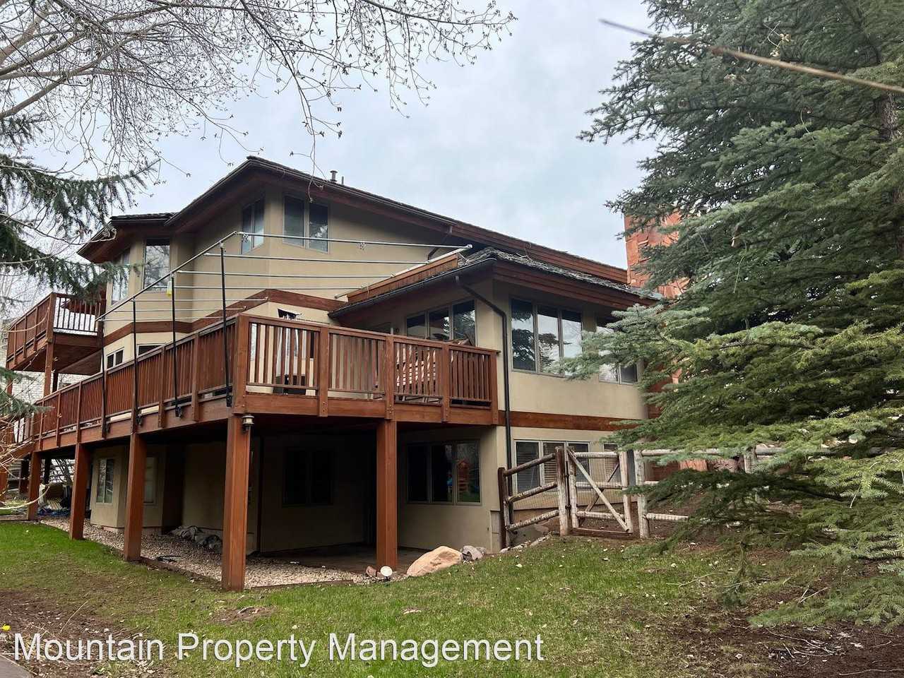 3239 American Saddler Dr - Photo 3 of 27