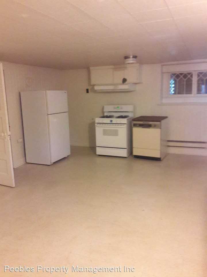 1134 Bird St - Photo 3 of 8