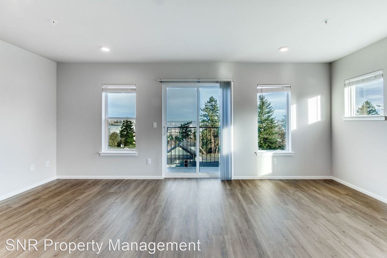 Overlook Place - Photo 3 of 11