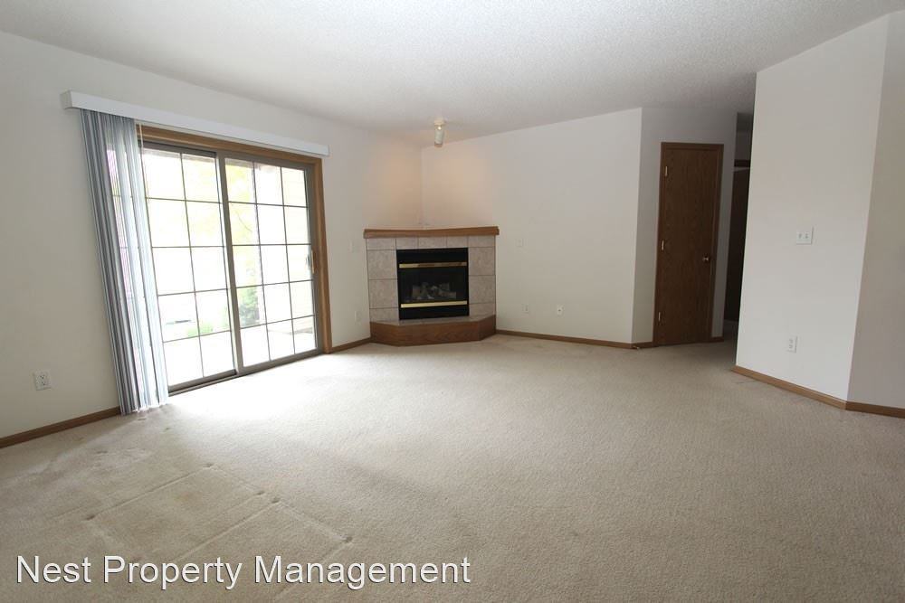 2880 Coral Ct. - Photo 3 of 8