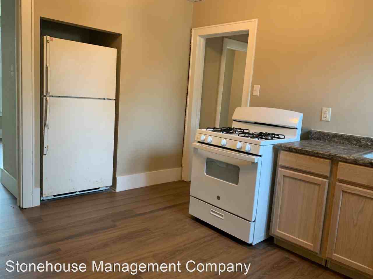 457 East 10th Street - Photo 2 of 7