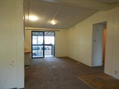 106 W Veterans Ave - Photo 3 of 9