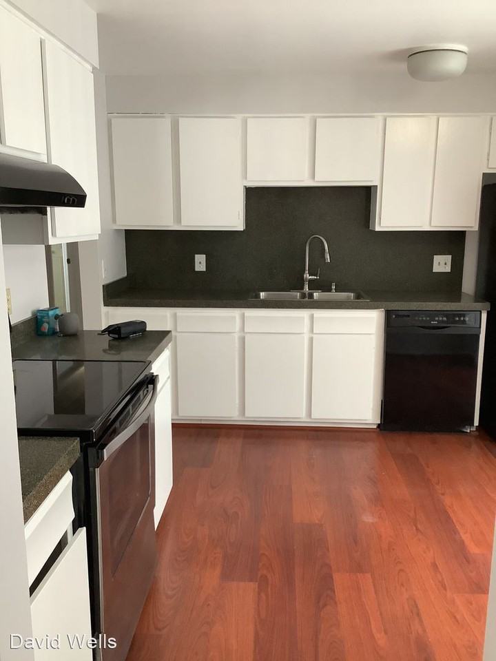 14908 E Florida Ave - Photo 2 of 15