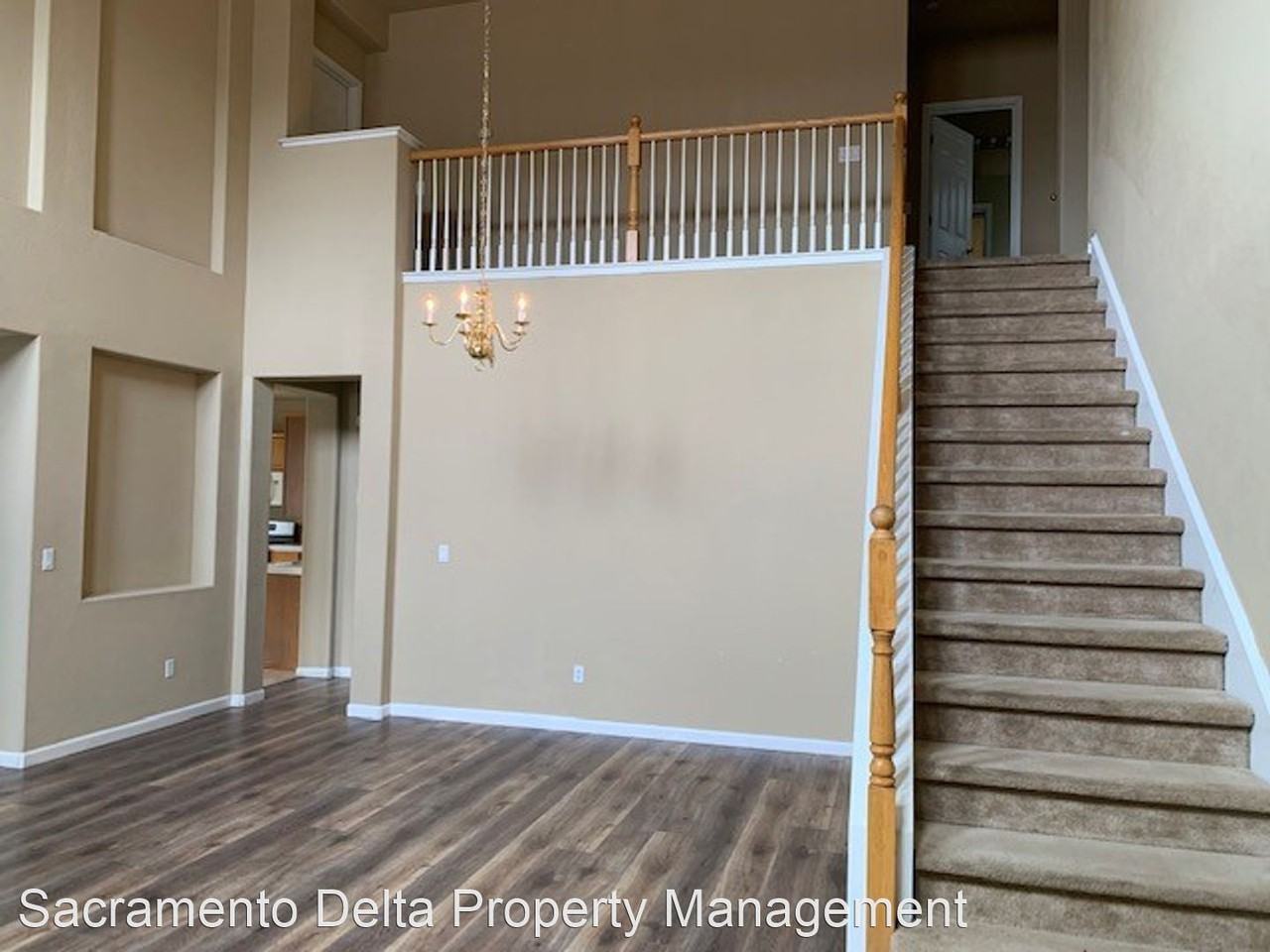 2930 Holdrege Way - Photo 3 of 25