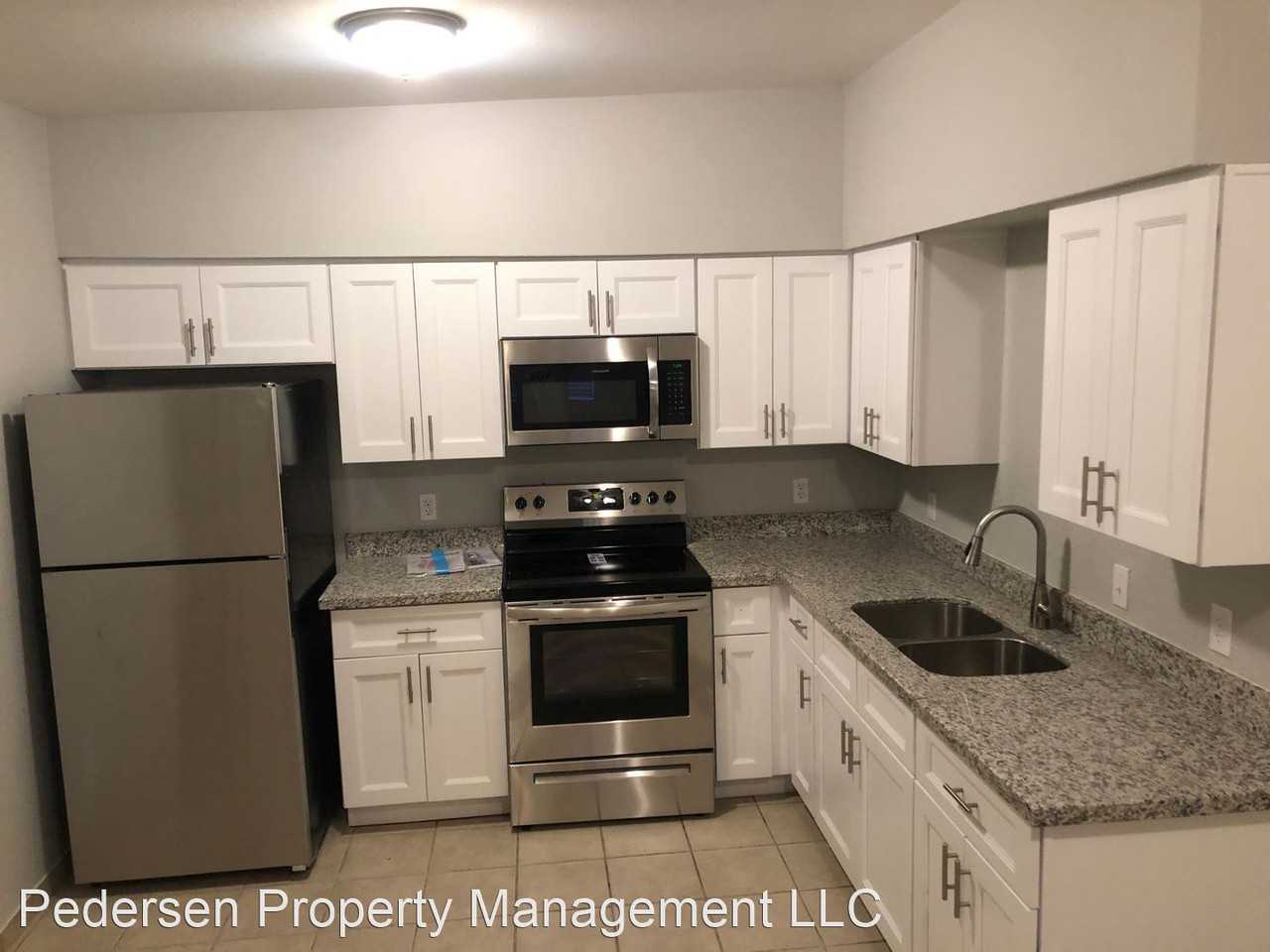 457 E Quail Ave - Photo 3 of 11