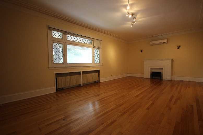 319 Laurier Ave E - Photo 3 of 19