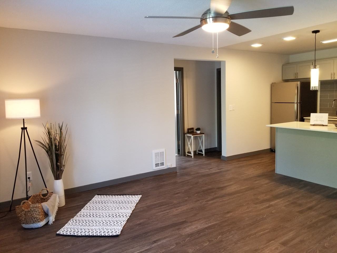 Windsor Park Apartments - Photo 3 of 16