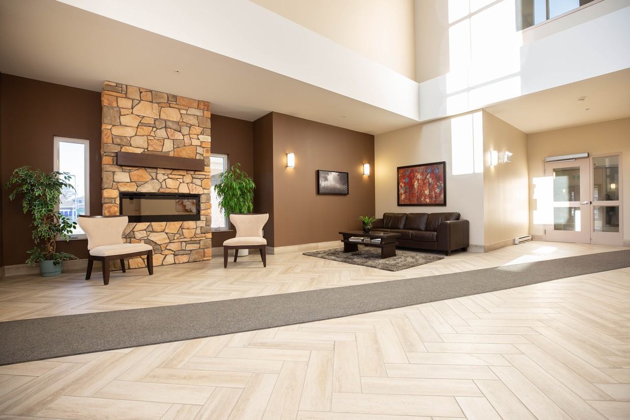 Silver Heights I Apartments 350 Lodge Ave, Winnipeg, MB R3J 0S4 Zumper