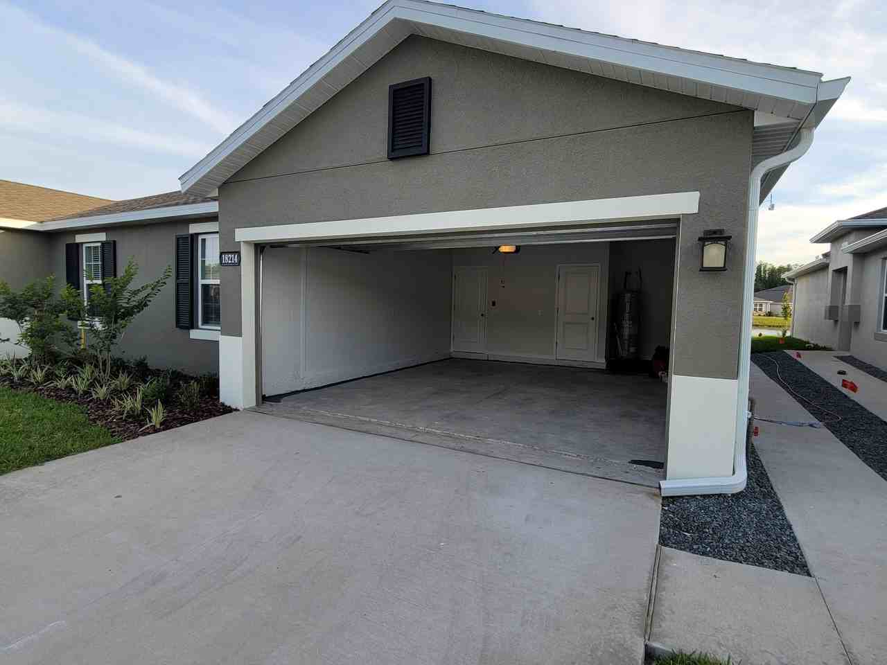 18214 Turning Leaf Cir - Photo 2 of 12