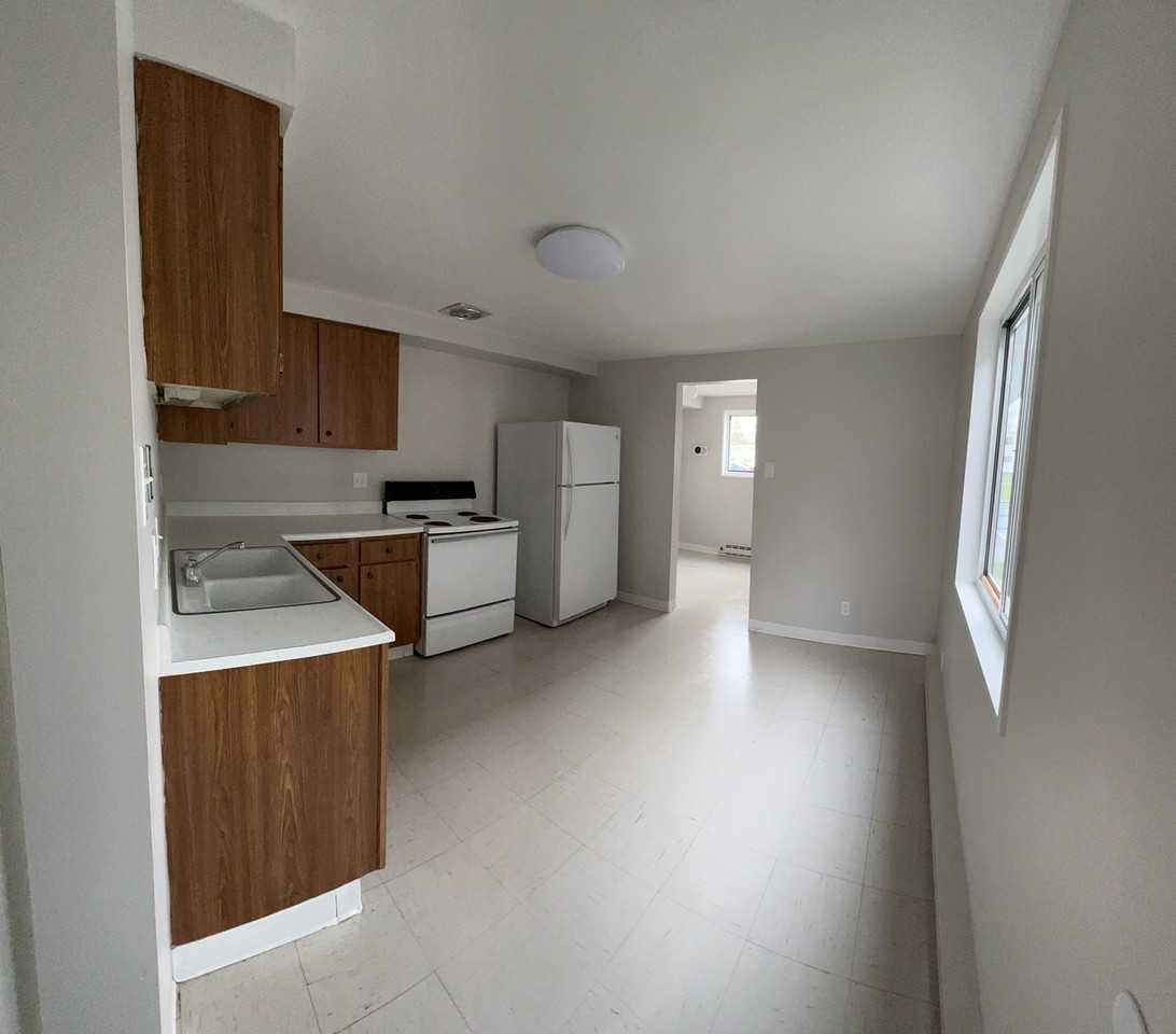 32 Dewey Ave #32D - Photo 2 of 11