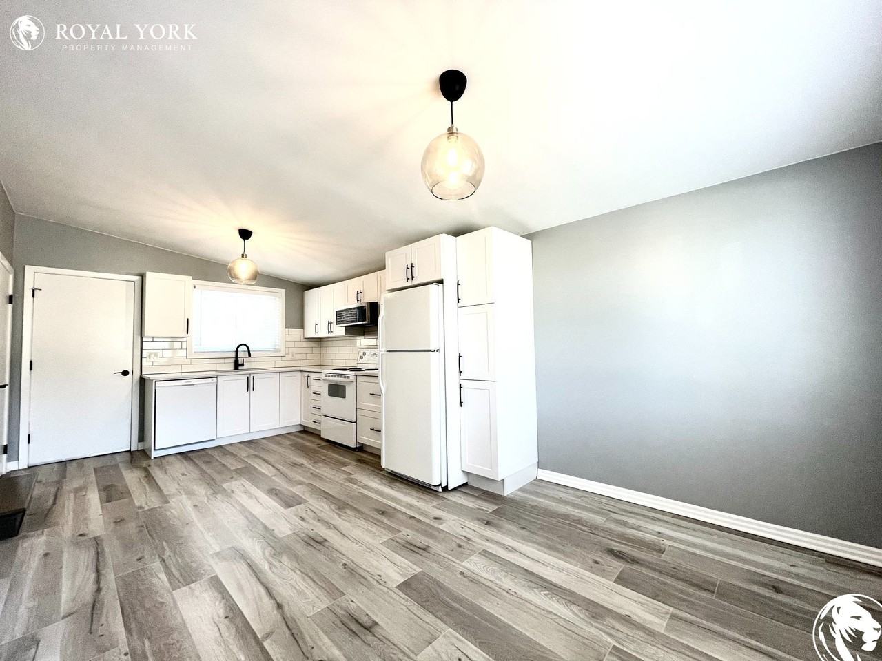 173 Wilfred Ave #1 - Photo 3 of 47