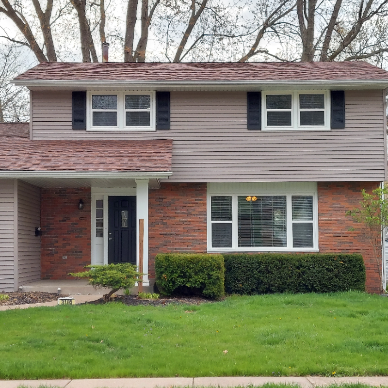 3105 Oxford Dr - Photo 2 of 11