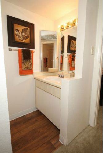 14301 Statler Blvd 66p - Photo 3 of 15