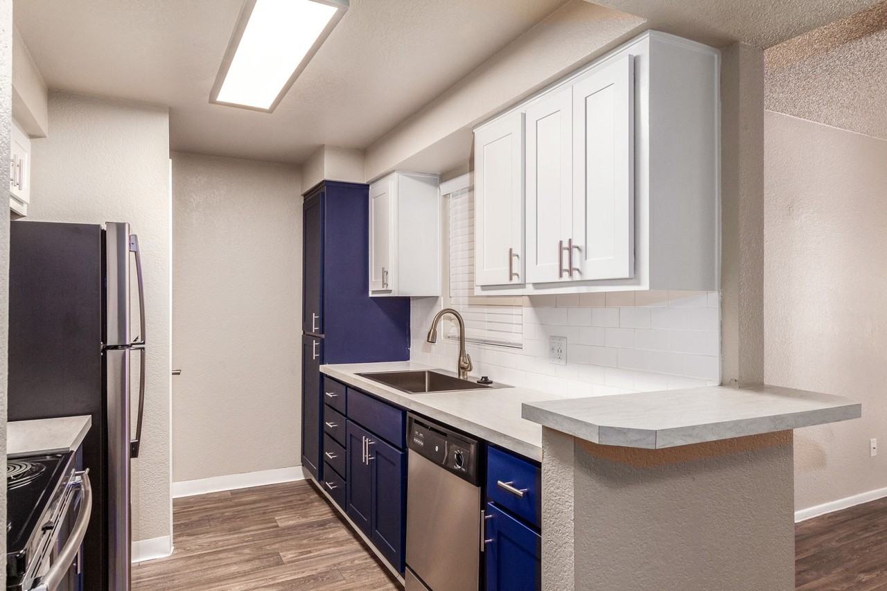 Mission Springs - Photo 4 of 50