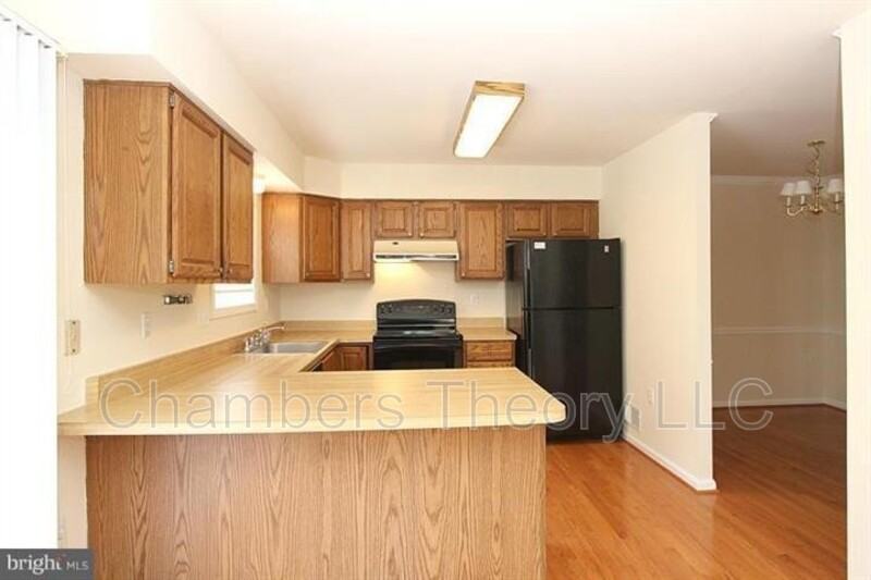 11956 Sentinel Point Ct - Photo 4 of 23