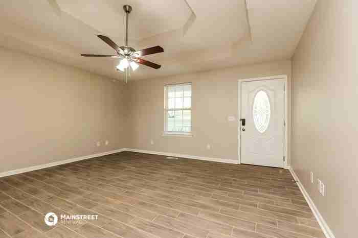1517 Ocoee Trl - Photo 3 of 16