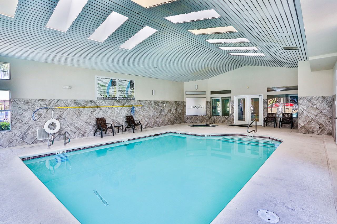 Escena - Photo 2 of 36