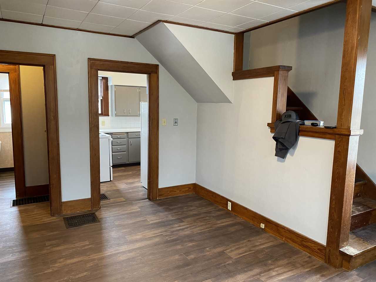 1285 Lincoln Dr #1 - Photo 2 of 9