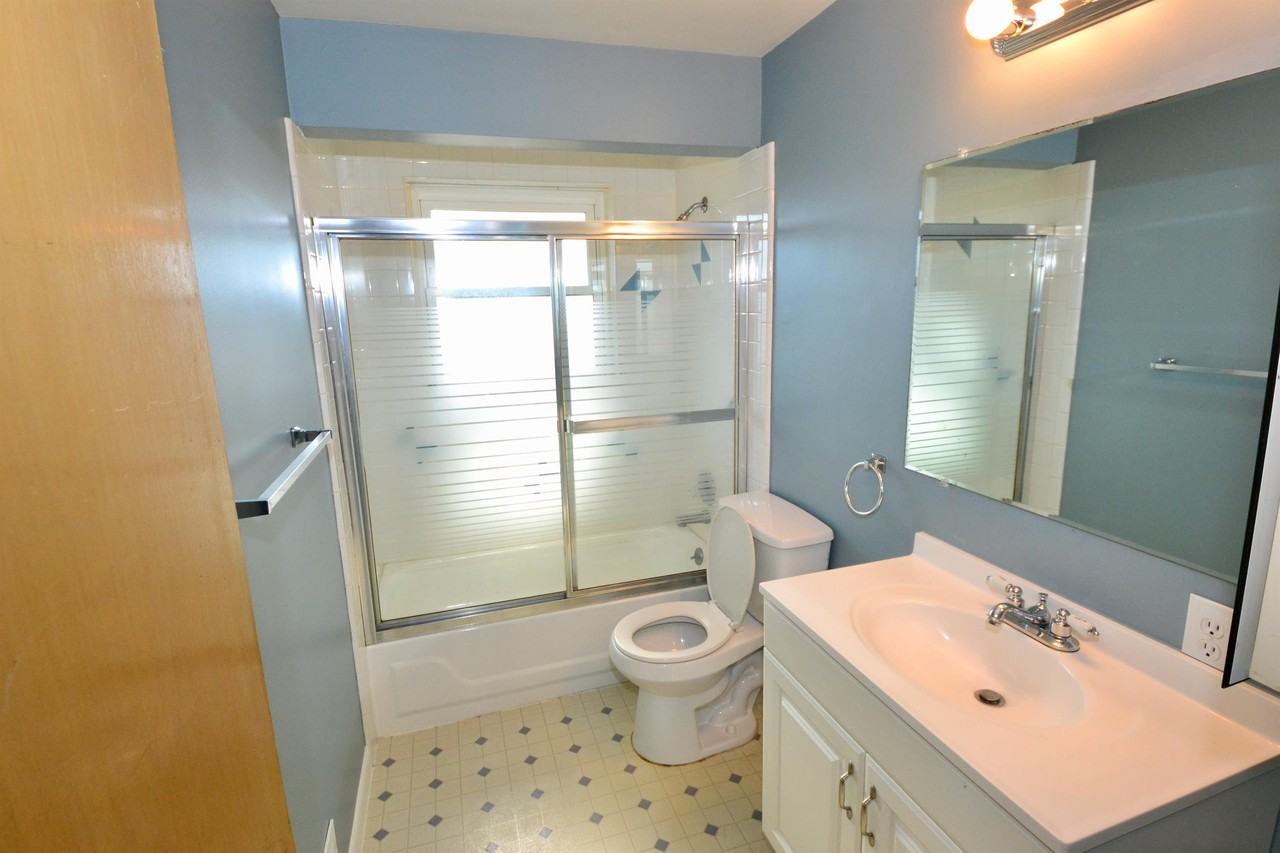 5440 Nolan St #1 - Photo 3 of 19