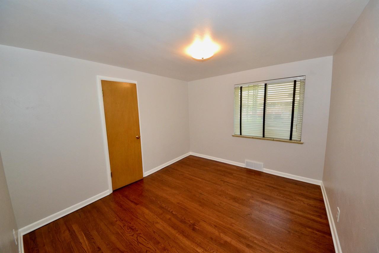 5440 Nolan St #1 - Photo 5 of 19