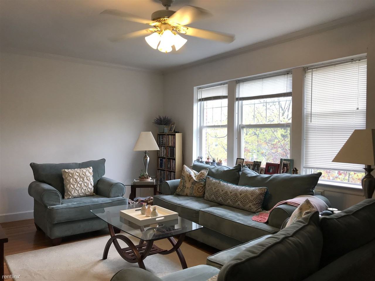 20 Fairbanks St - Photo 2 of 10