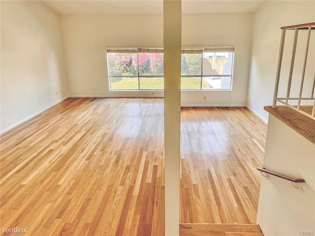 1847 W 180th St - Photo 3 of 12