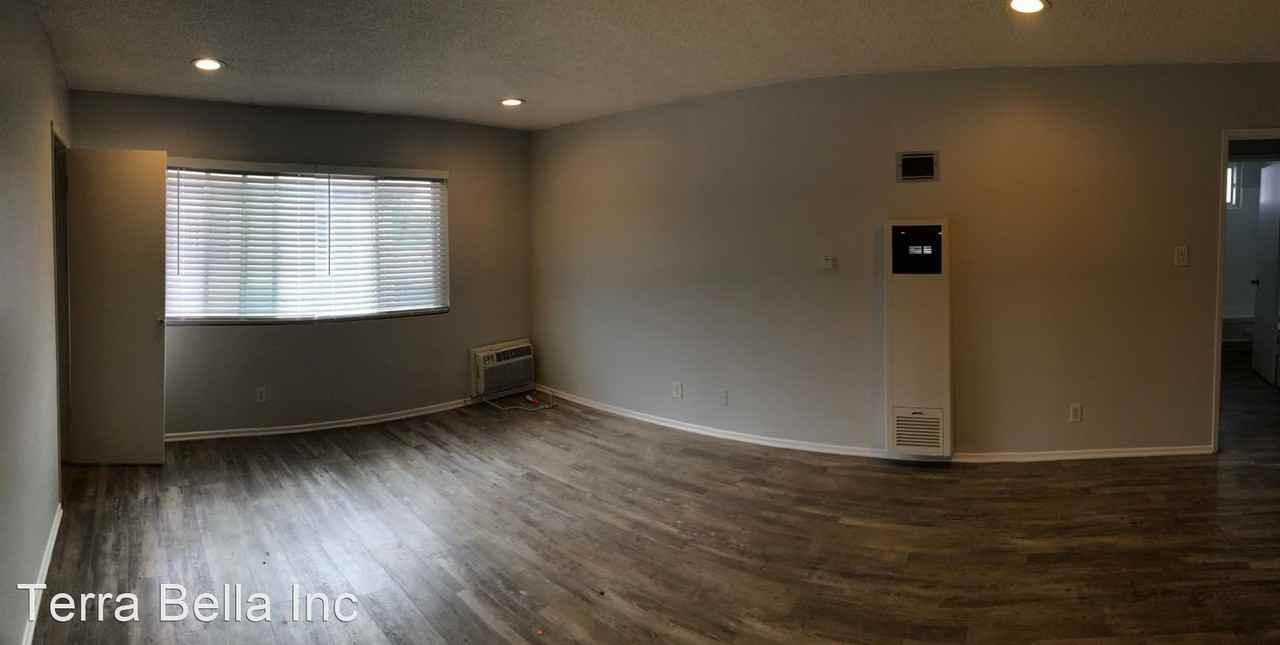 11118 Newville Ave - Photo 3 of 15