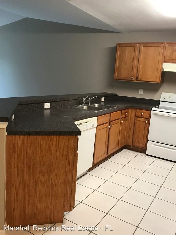 886/888 - Photo 3 of 31